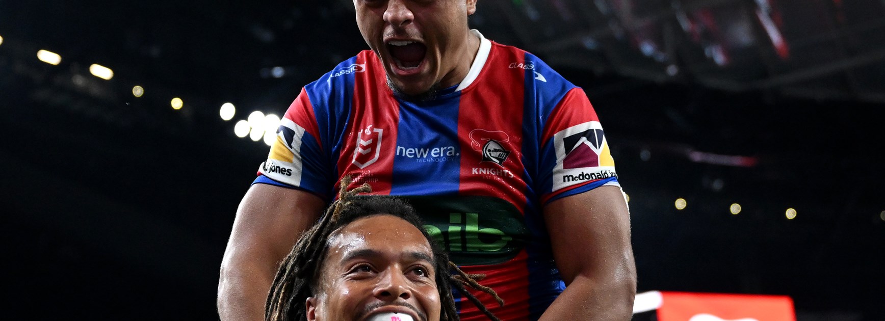 Las Vegas Showtime: Dogs win in Golden Point; Knights, Leeds triumph