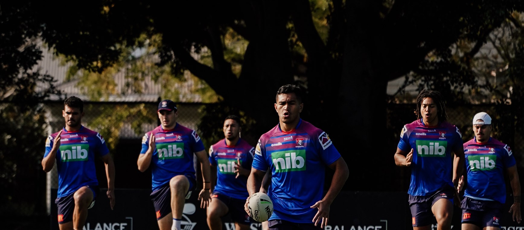 Shots // Knights train ahead of Manly clash