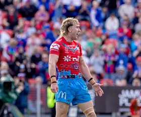 NRL.com Wrap | Knights roll Titans to lock in September football