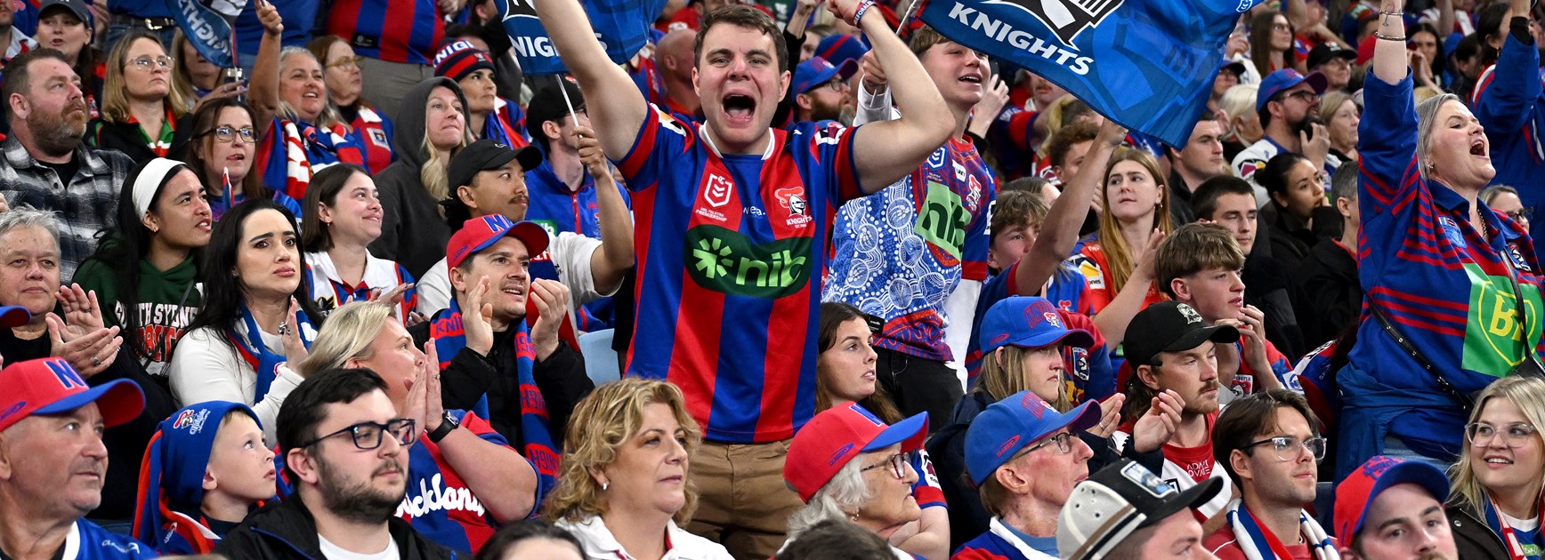 Sea of red & blue set to hit Accor as Knights fans rally