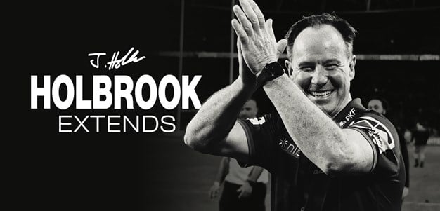 Newcastle Knights Extend Justin Holbrook