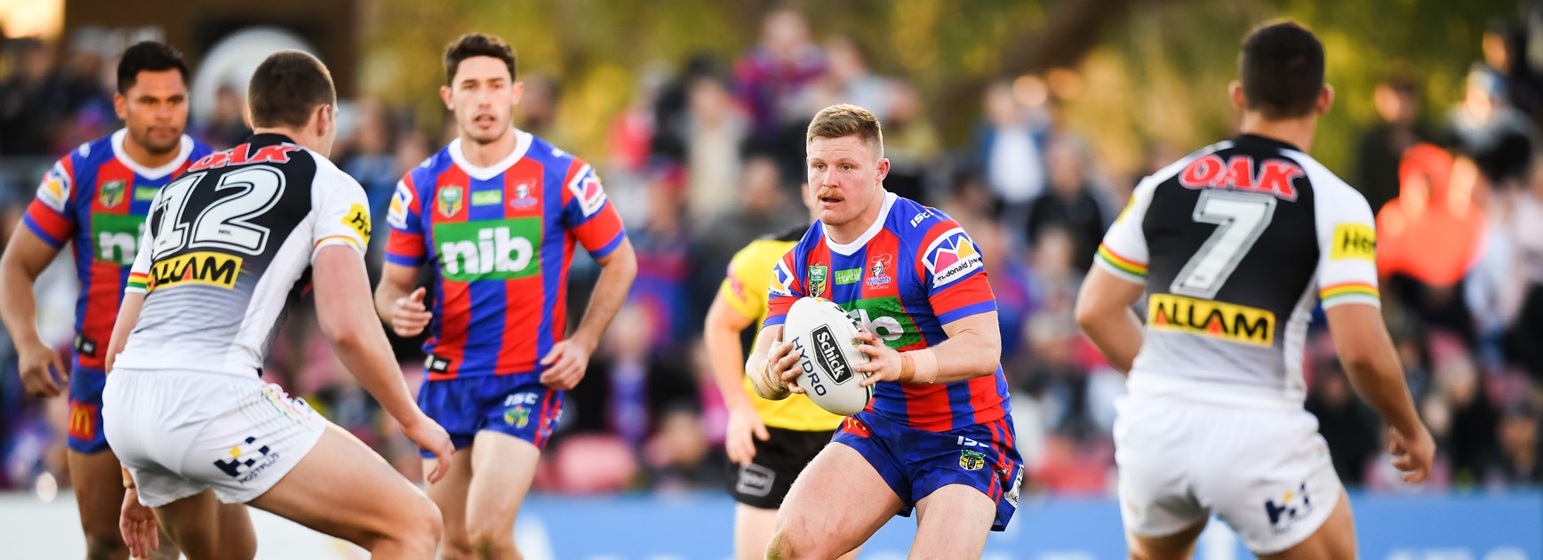 New homes for ex-Knights forwards