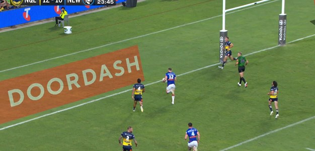Fitzgibbon straightens up for the try